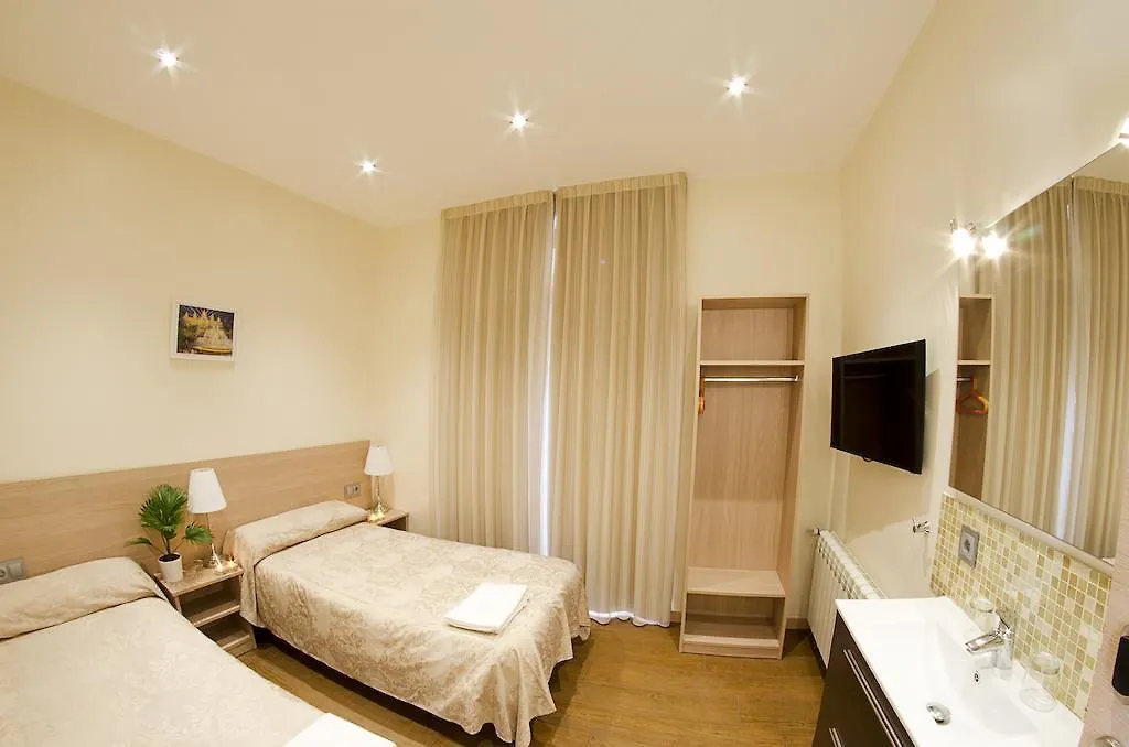Hostal Excellence Barcelona Spain