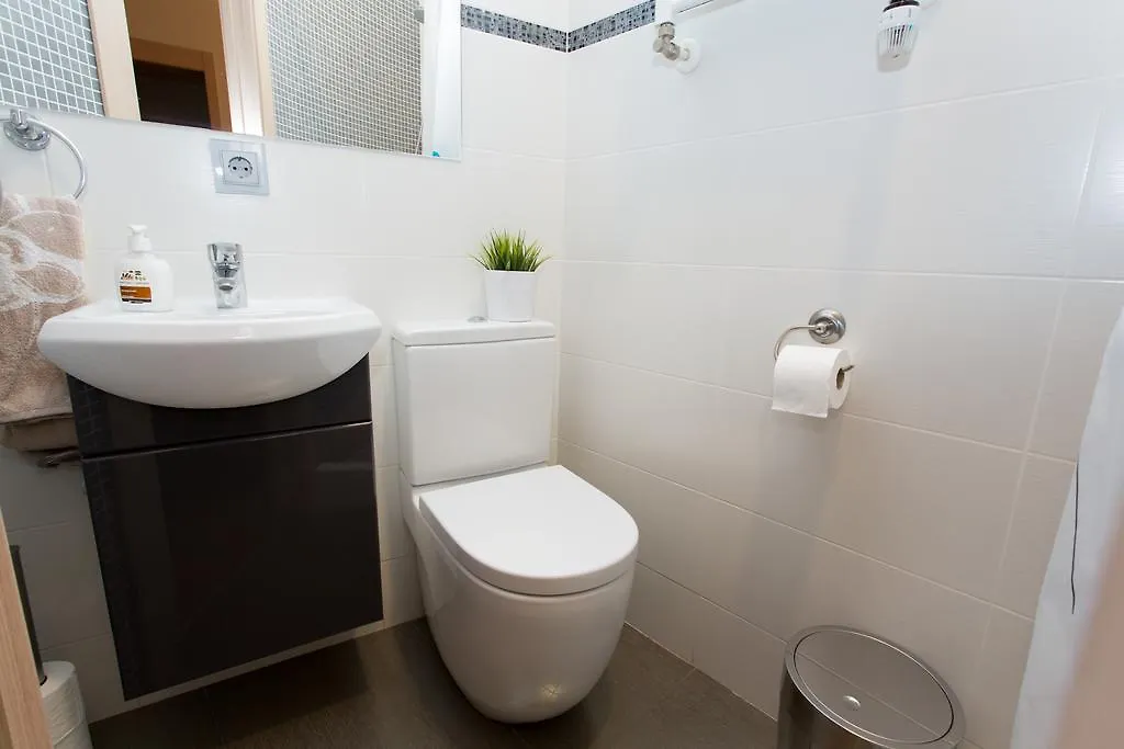 Hostal Excellence Barcelona 0*,  Spain
